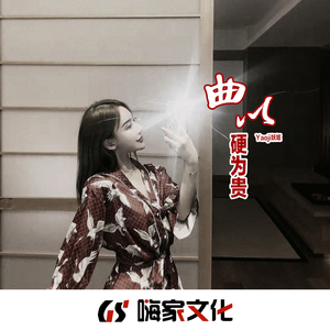 黑丝白虎美女自慰出白浆
